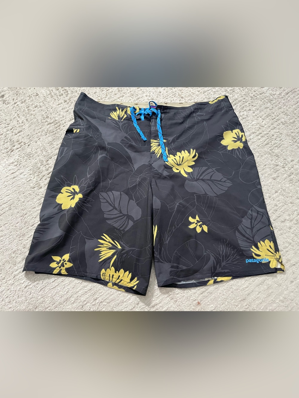 Patagonia Wavefarer Shorts 9”